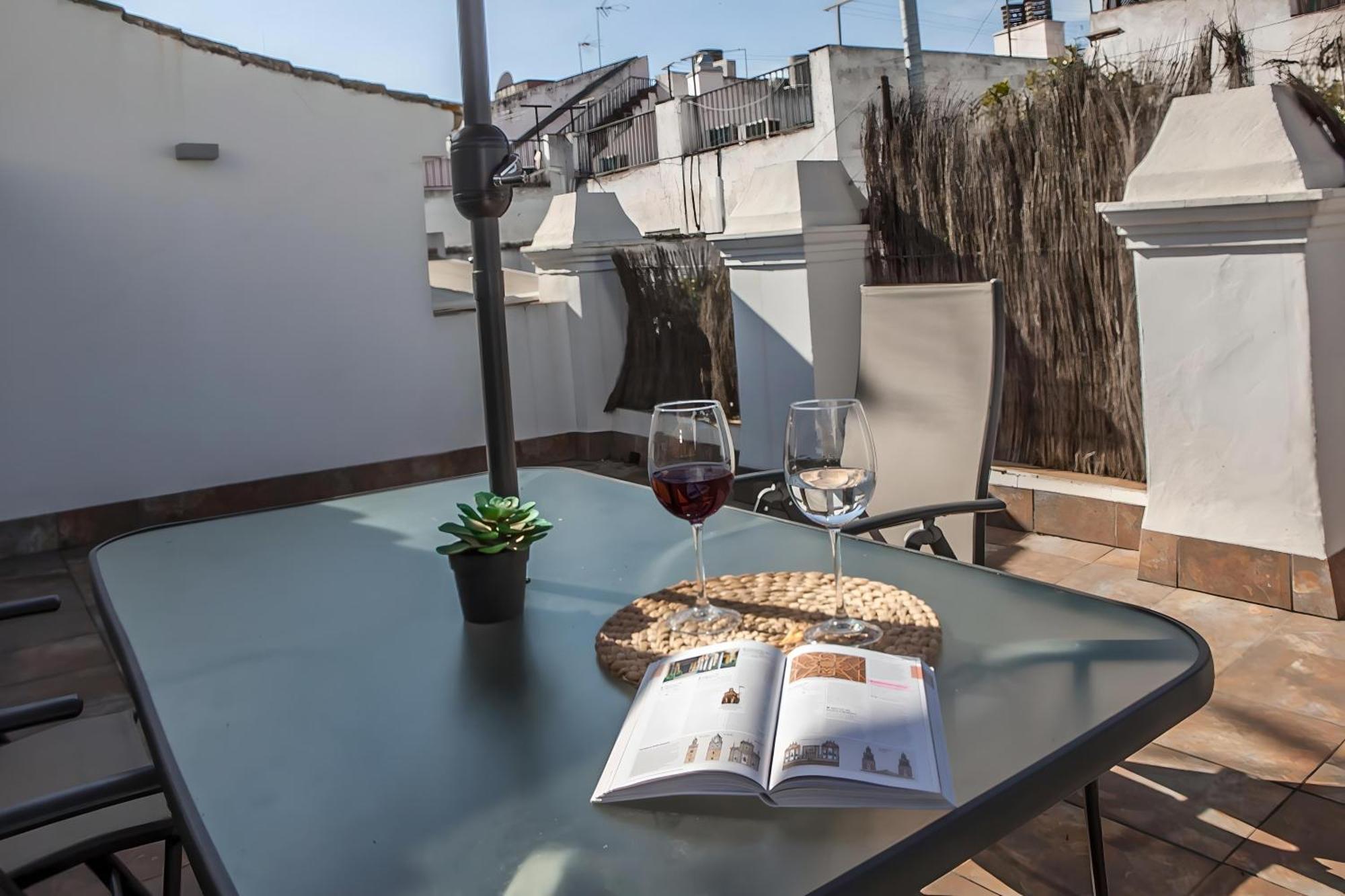 Malhara Apartman Sevilla Kültér fotó